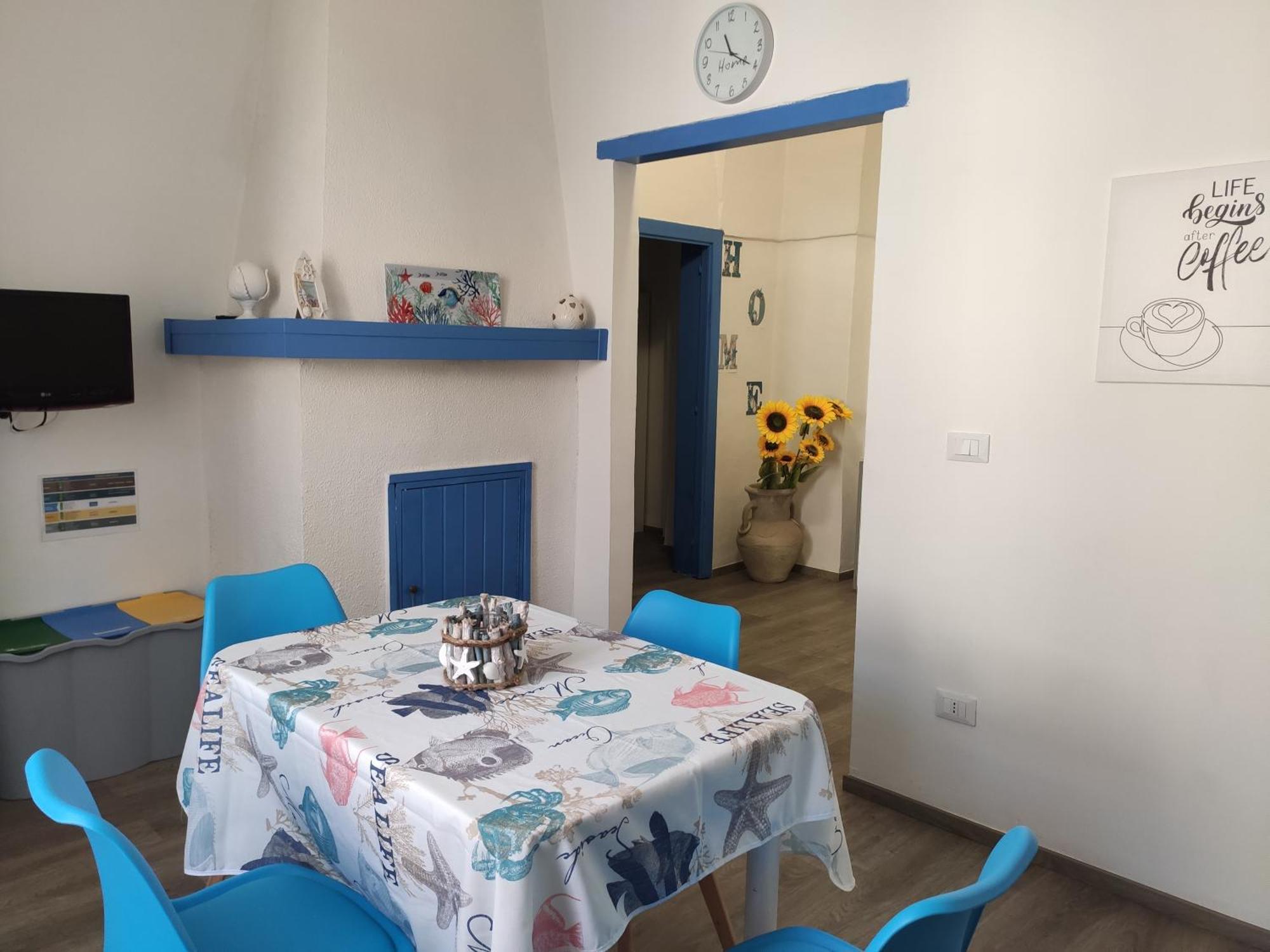 Tra Il Mare E Il Borgo - Pulsano Apartment Bagian luar foto