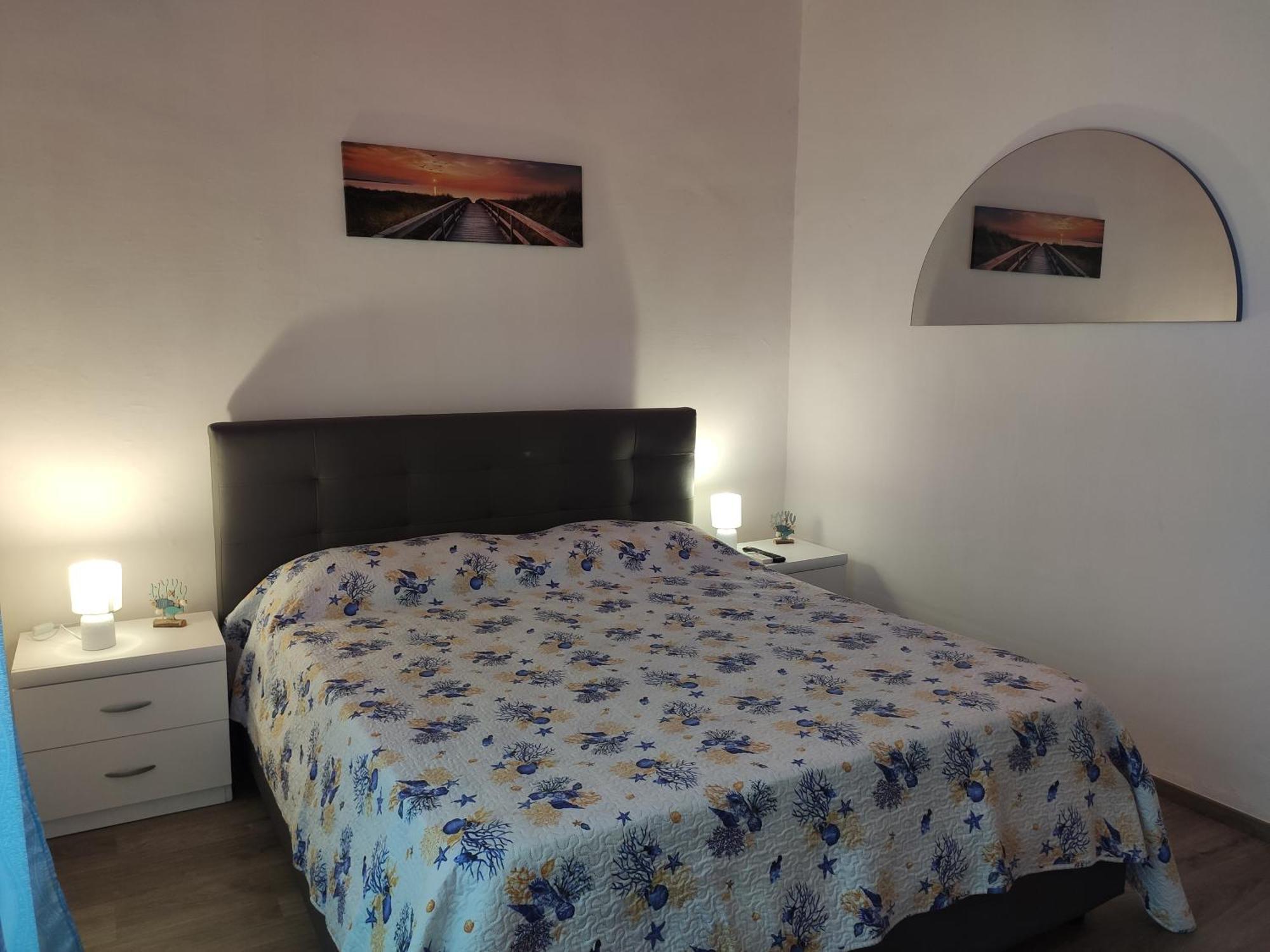 Tra Il Mare E Il Borgo - Pulsano Apartment Bagian luar foto