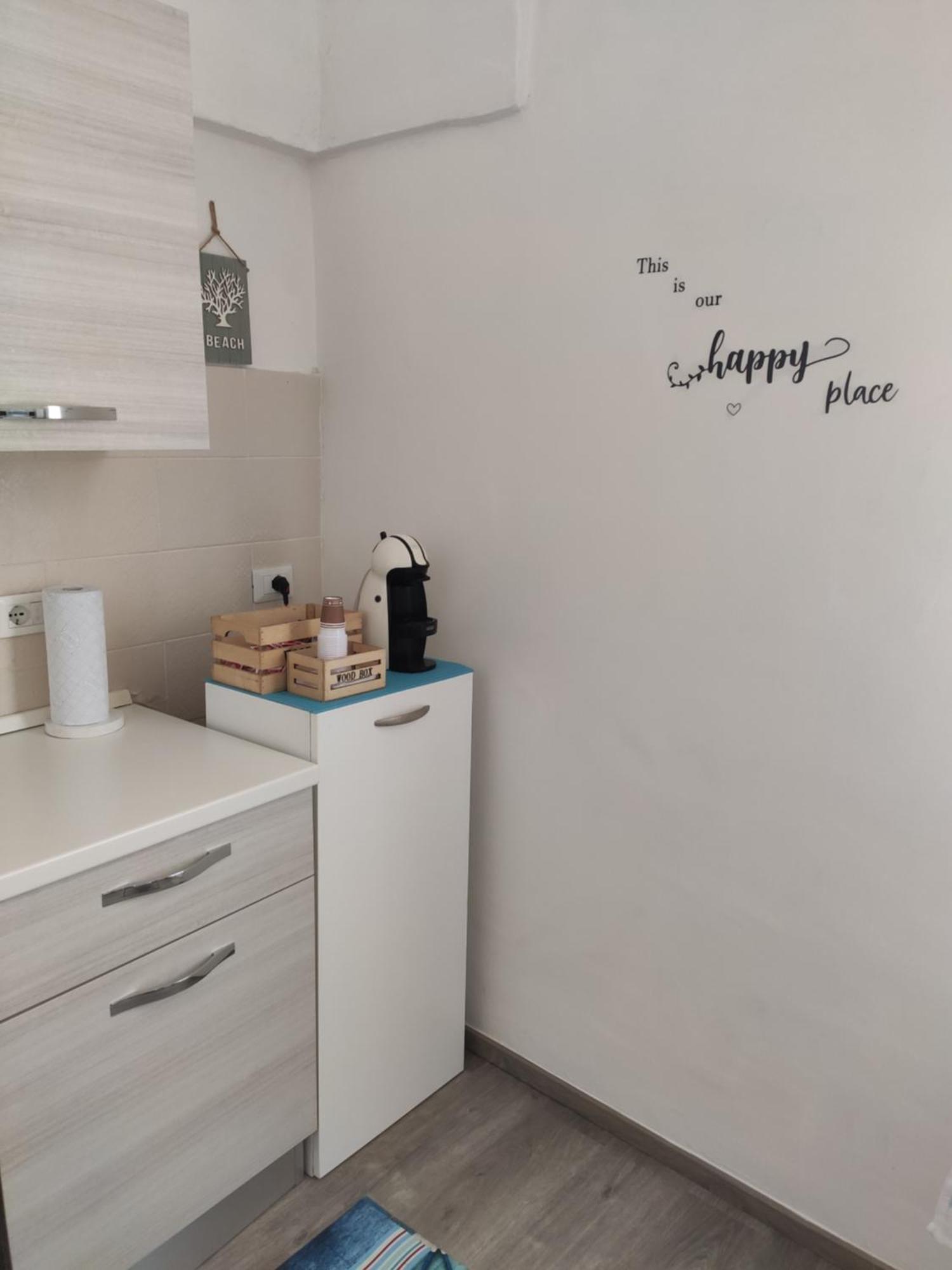 Tra Il Mare E Il Borgo - Pulsano Apartment Bagian luar foto